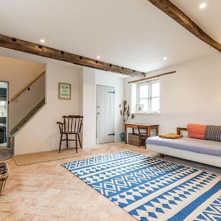 Host & Stay - White End Salthouse Eksteriør billede