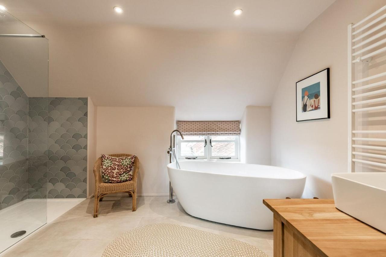 Host & Stay - White End Salthouse Eksteriør billede